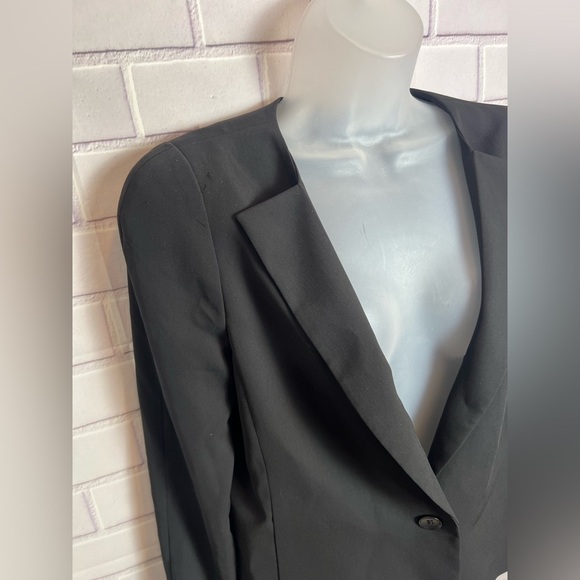BCBGMAXAZRIA women Black Tailored Blazer with Notched Lapels/size M - Picture 4 of 12